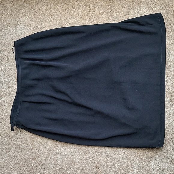 Luisa Spagnoli Black Mid Length Skirt - Picture 4 of 4